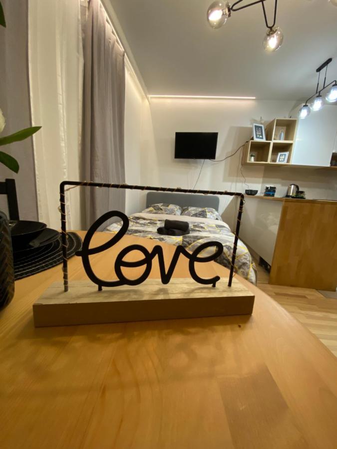 Love Glow Studio Krakow Luaran gambar