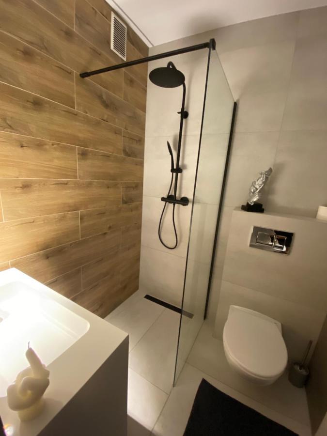 Love Glow Studio Krakow Luaran gambar