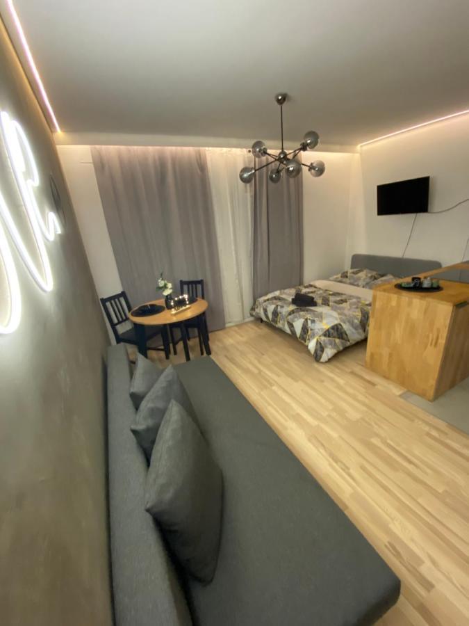 Love Glow Studio Krakow Luaran gambar